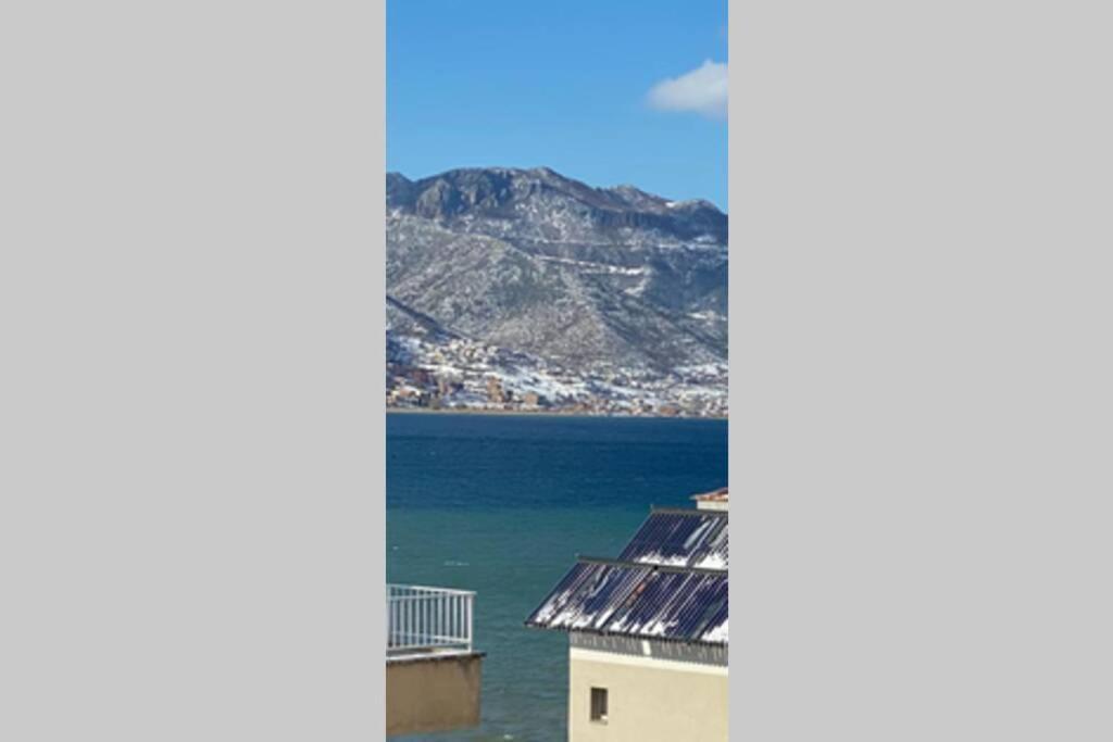 פוגרדץ Cozy Lake Front Flat Bequeme Wohnung An Der See מראה חיצוני תמונה