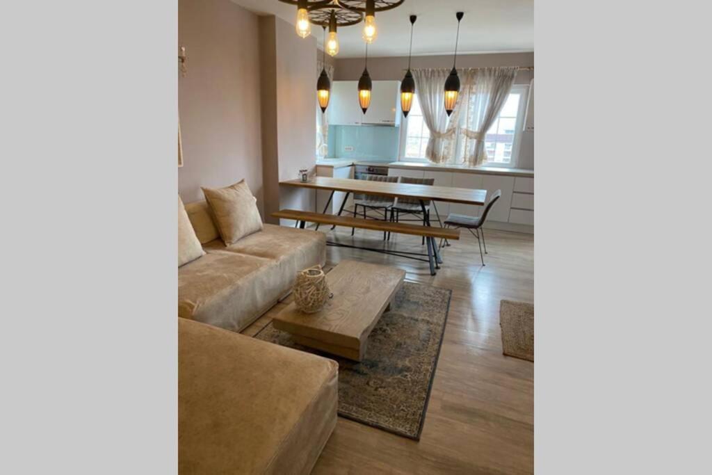 פוגרדץ Cozy Lake Front Flat Bequeme Wohnung An Der See מראה חיצוני תמונה