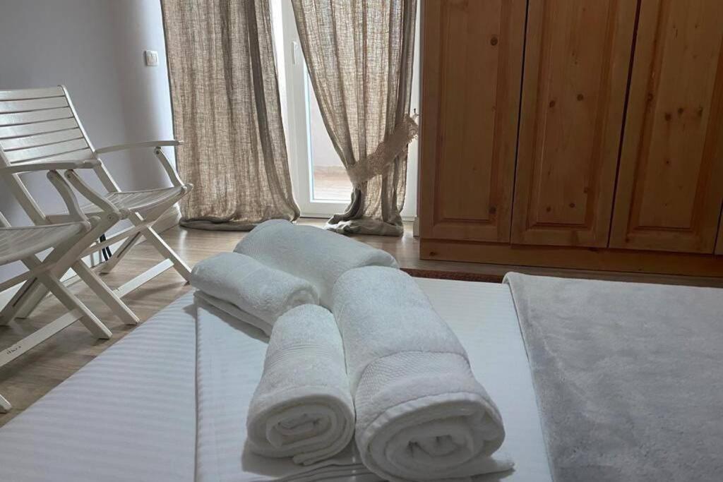 פוגרדץ Cozy Lake Front Flat Bequeme Wohnung An Der See מראה חיצוני תמונה